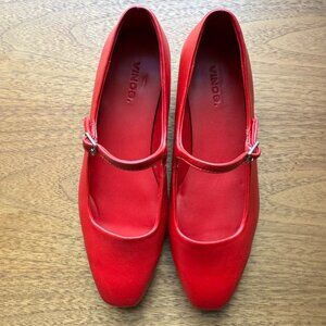 Vince Brodi Mary Jane Flats - Crimson, Size 6